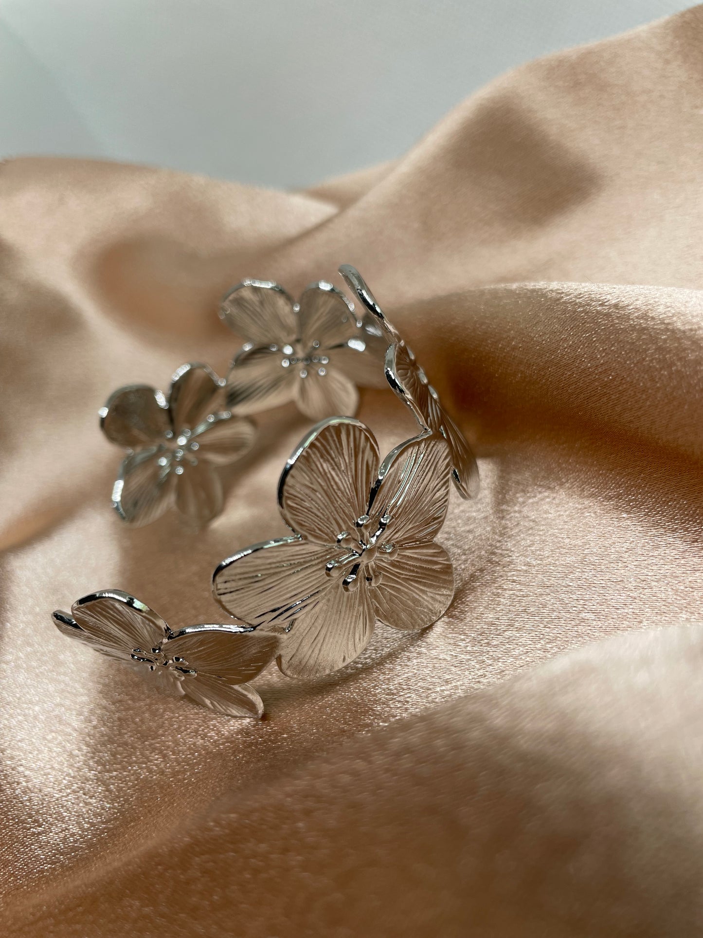 Bloom Armband