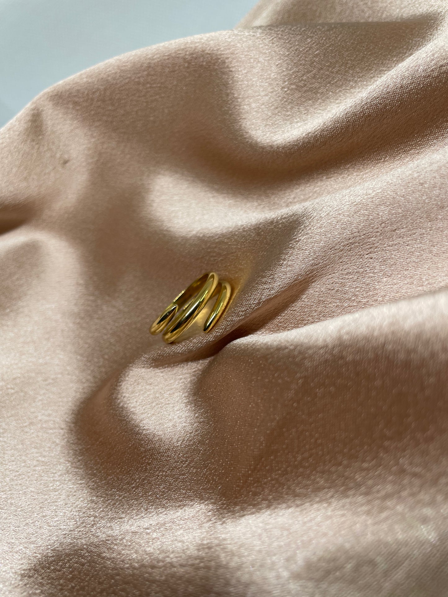 Lune Ring